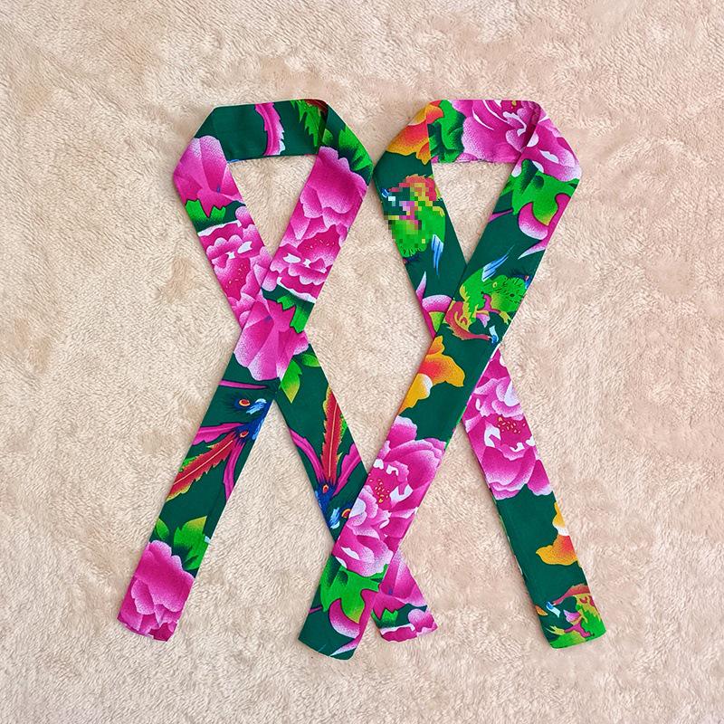 Nordöstliches ethnisches florales Bandana: Frühling-Herbst Hip Hop Quadratisches Halstuch