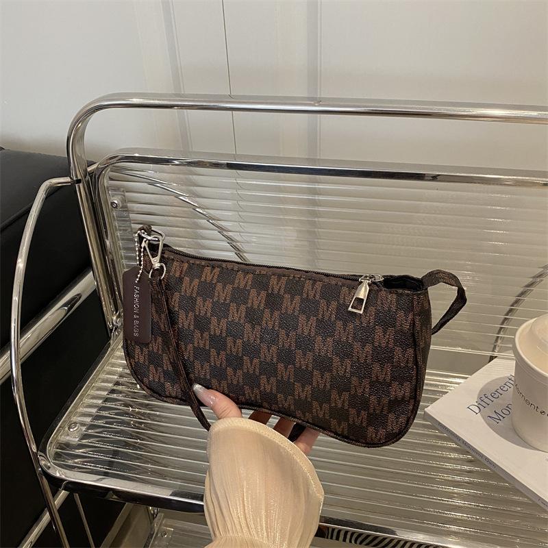 Bag Women's Bag 2025 Autumn New European and American Retro Armpit Bag Fashionable Versatile Shoulder Bag Small Square Bag