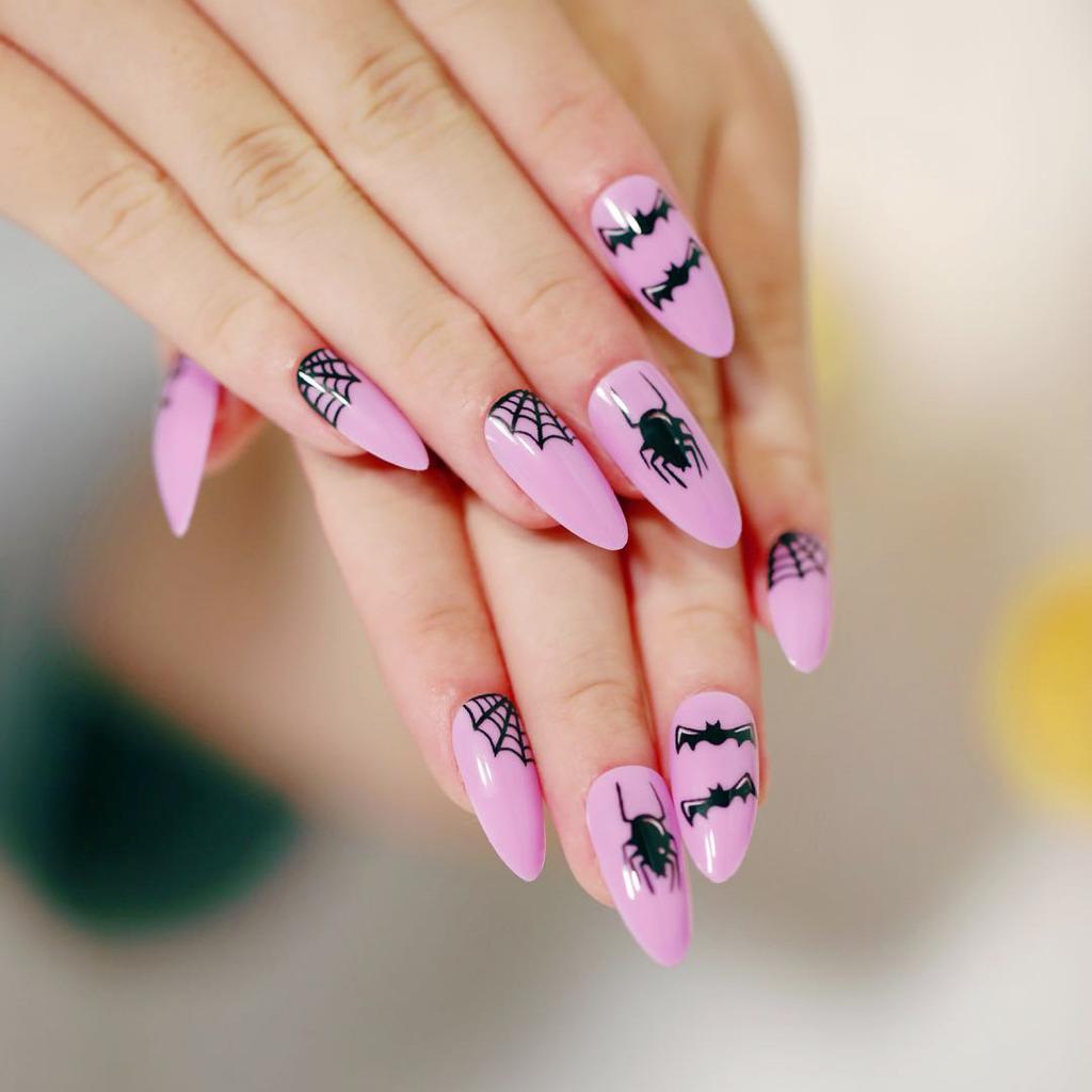 2025 New Halloween Wear Nail 3D Three-dimensional Nail Art False Nails European and American Spider Bat Nail Pieces