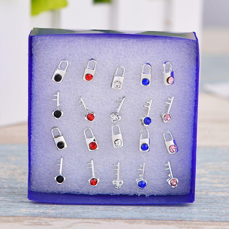 

Коробка Мода Стразы Черная Свежая Пластиковая Игла Key lock box/plastic needle enough ear plug