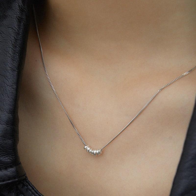 

byweekend Small chip necklace silver