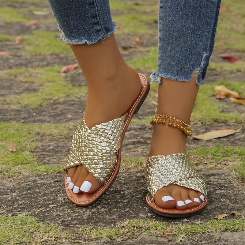 5 Summer new round head crossed flat-bottomed slippers women's large size simple woven beach cool slippers batch