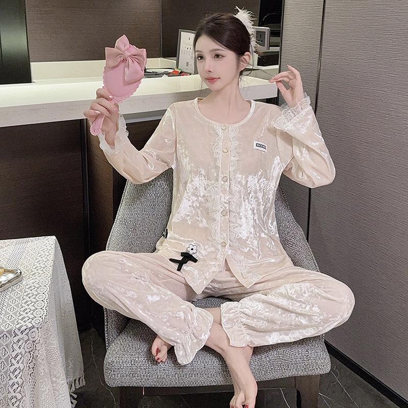Luxurious Women's Long-Sleeve Gold Velvet Pajama Set