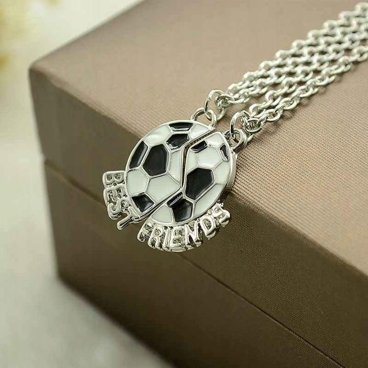 Naszyjnik Przyjaźni Best Friends Piłka Nożna Kpl.