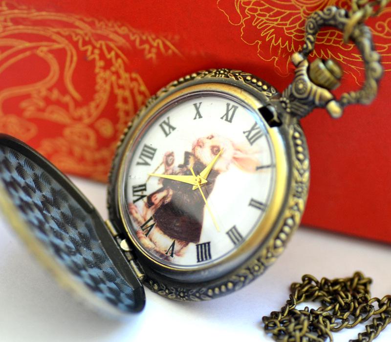 Nostalgic Style Antique Bronze Rabbit Pocket Watch with Fine Chain and Roman Numerals (Large Size, 9014)