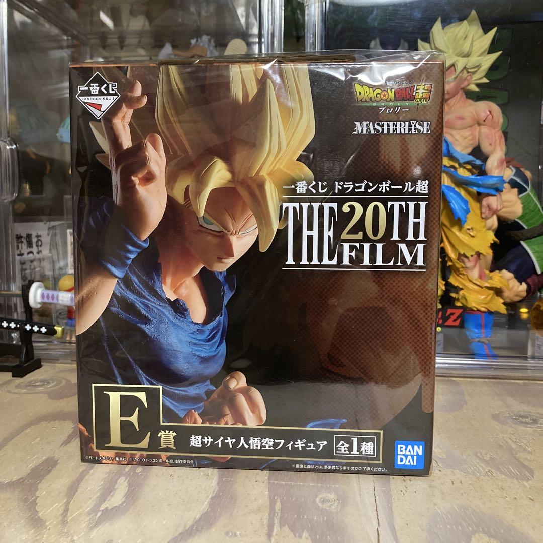 

[USED] Super Saiyan Son Goku Figure THE 20TH FILM