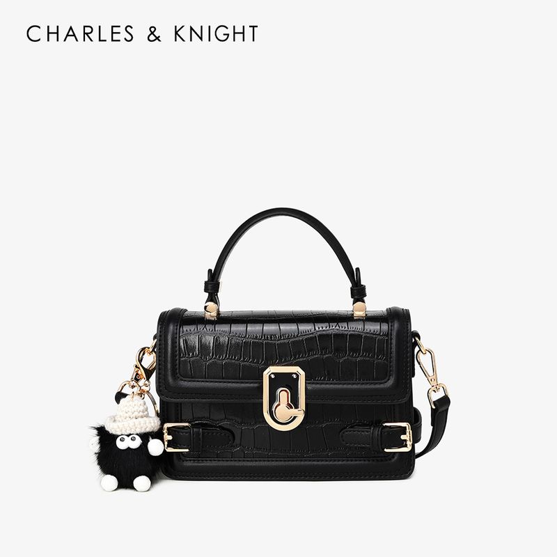 

Charles & Knight Moonlight Treasure Box Handbag Women s 2024 New Arrival Fashion Best-Seller Work Clothing Shoulder Messenger Bag Classic Black(Counter genuine goods)