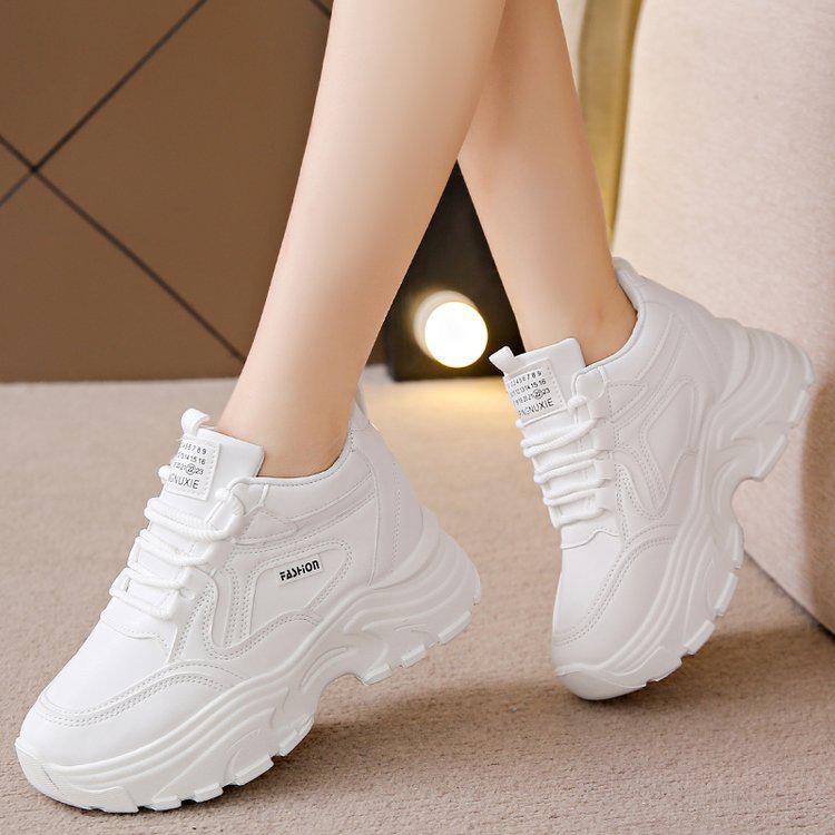 Fashion Black Leather Sneakers Platform Thick Sole Chunky Elevator Shoes Women Winter Autumn Fashion Outdoors Height Increasing Shoes