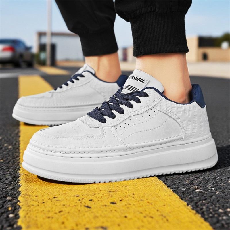 New Men's Classic Four Seasons Fashion Low Top Thick Sole Skateboarding Shoes Comfortable Soft Sole Basketball  Sneakers