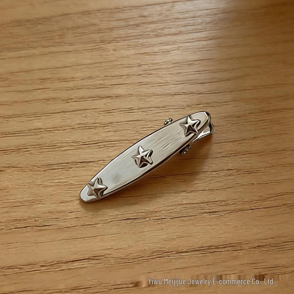 Korean Style Star Ball Hair Clip - Trendy Mini Bangs Accessory