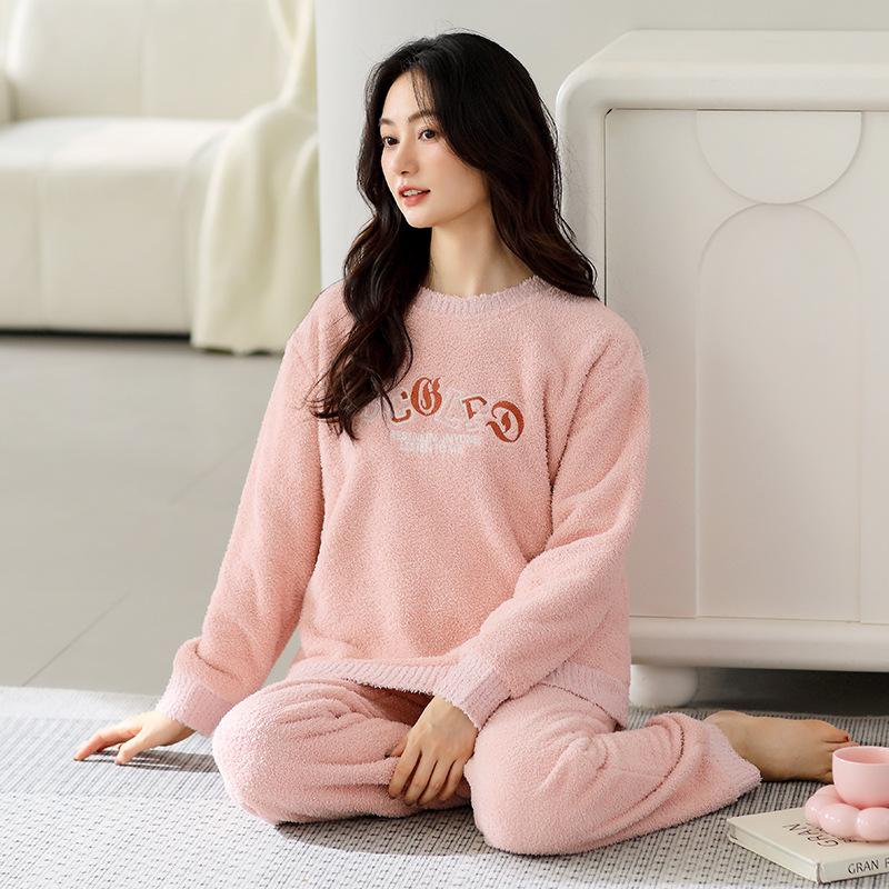 Half Fleece Pajamas Women'S Winter Thickened Fleece Women'S Autumn And Winter Coral Fleece Can Be Worn Outside Soft Winter Loungewear
