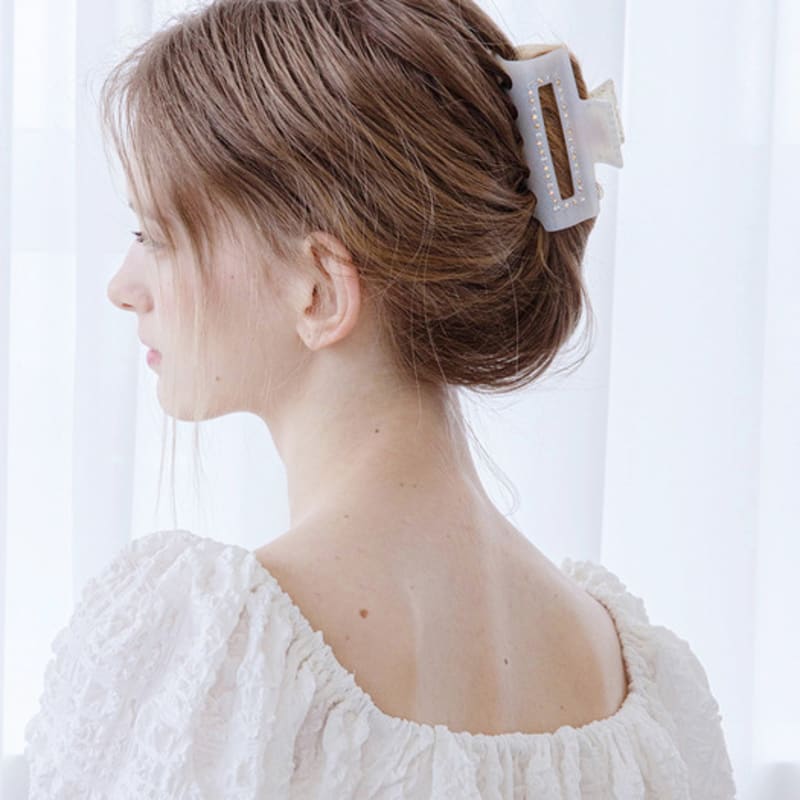 

Жан Поль Кларисс Линия Кристалл Квадратная Заколка-клипса DESA037-2 BROWN LEOPARD