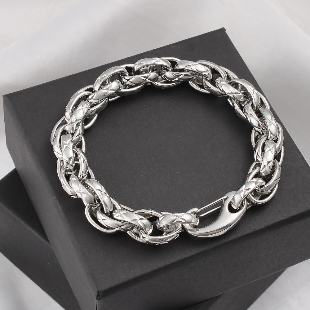 Unisex Hip Hop Titanium Steel Clasp Bracelet - Simple, Thick, Trendy Jewelry