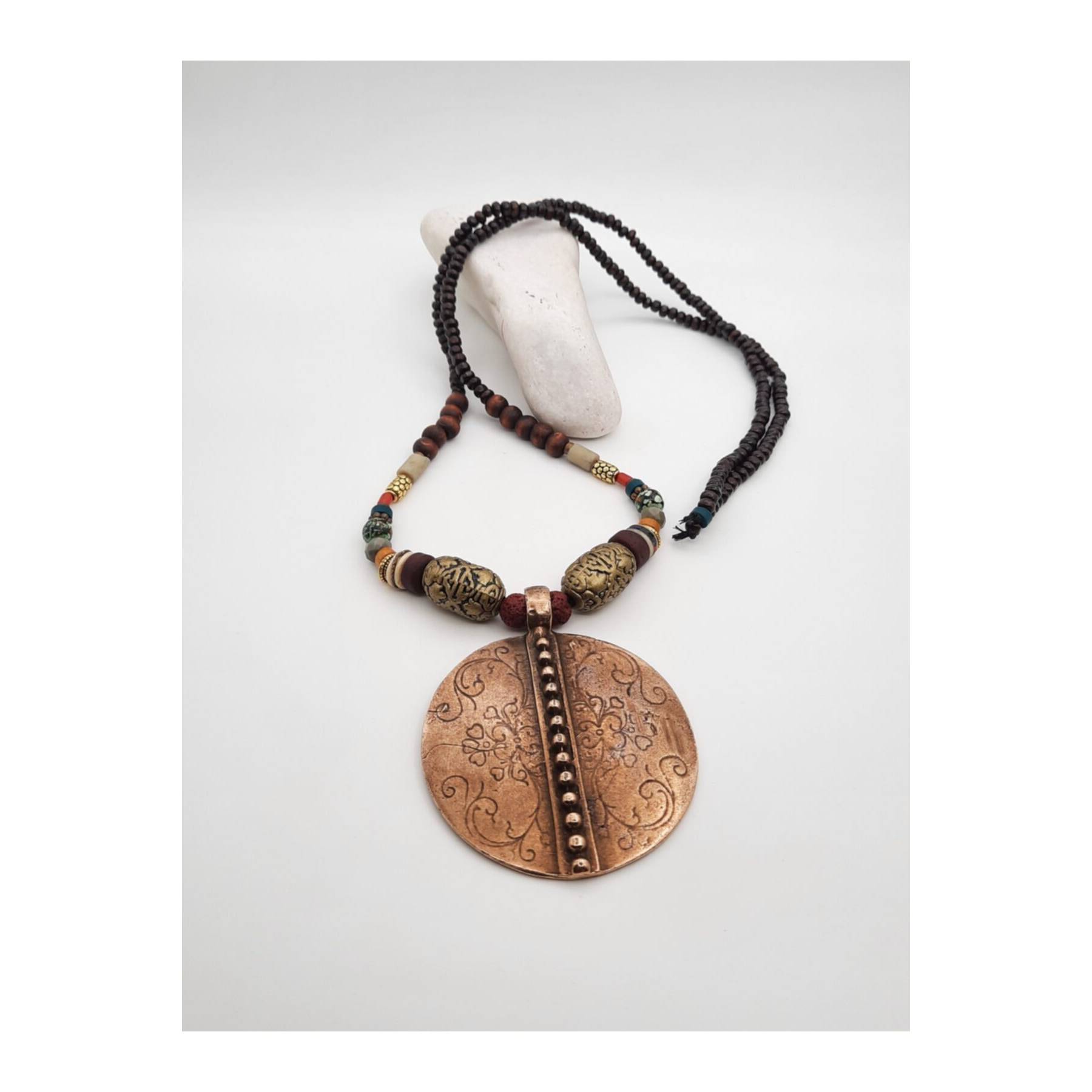 

Аутентичное длинное ожерелье в стиле хиппи ручной работы