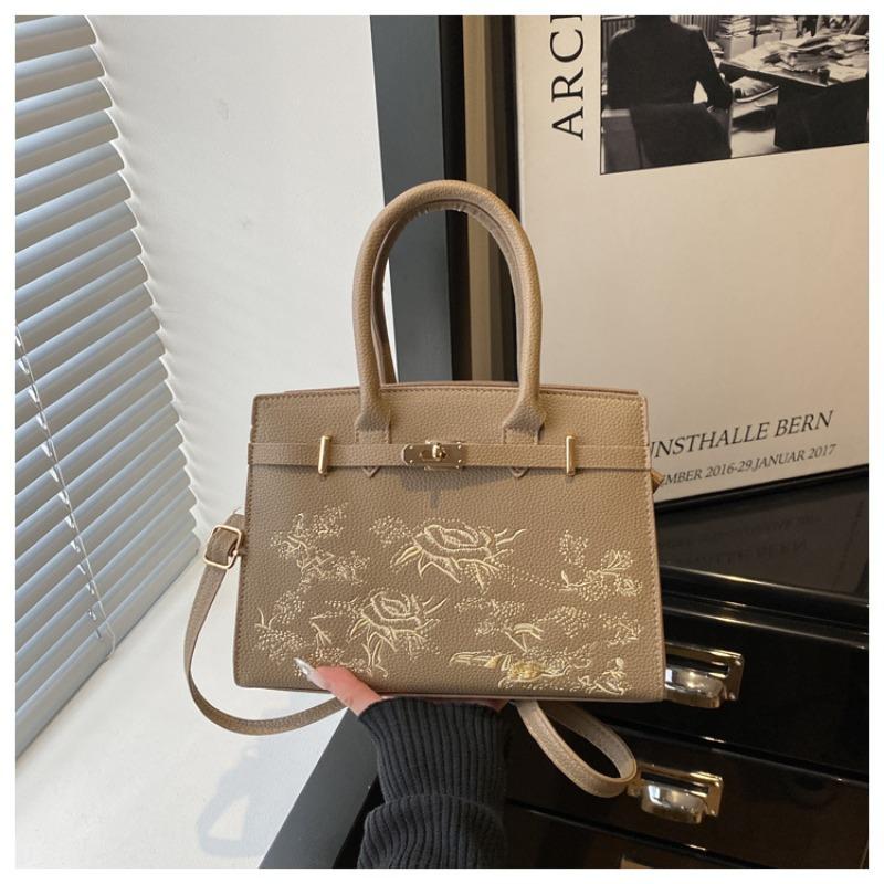 Portable Personalized Bag with Traditional Chinese Style, Large Capacity, Single Shoulder Crossbody Bag