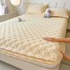 Modern Home Embossed Mattress Protector Bed Sheet Pillowcase Set Antiallergic Thickened Mattress Cover Grid-shaped Bed Cover