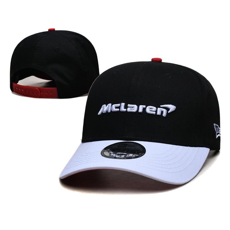 Závodní kšiltovka týmu McLaren F1 - Zakřivený kšilt s logem vozu