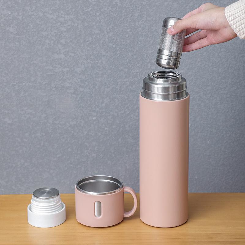 Portable 316 Stainless Steel Insulated Water Cup with Tea Infuser - Large Capacity & High-Design Thermos Flask