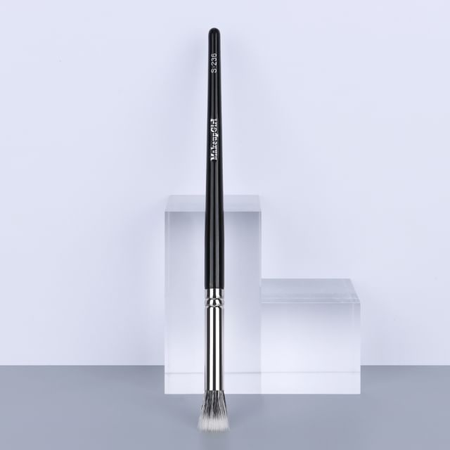 

Hepius - Blush Brush S236 - Silver & Black