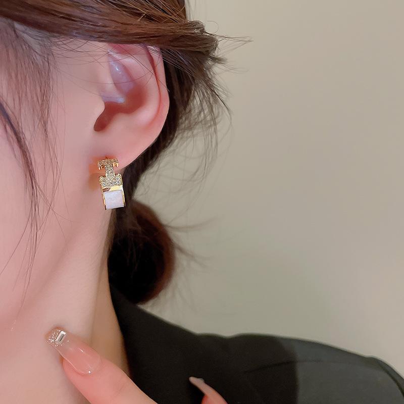 Silver Needle Zircon Ear Hoop Earrings: Elegant Gold-Plated Geometric Design for Women