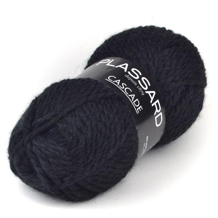 Ball of Yarn Cascade 02 Black