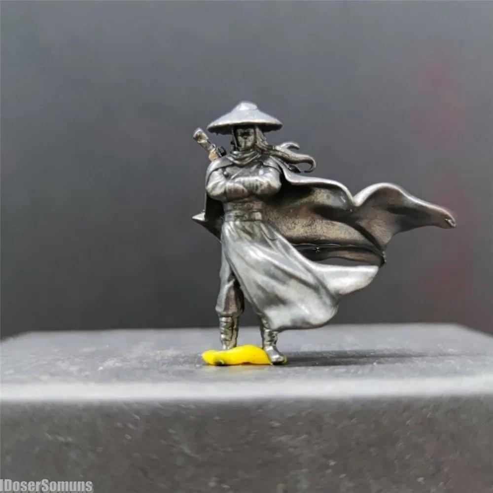 1:64 Copper Chinese Kung Fu Swordsman Figure Desk Decoration Miniature Character Model Plant Decoration Sand Table Layout Gift
