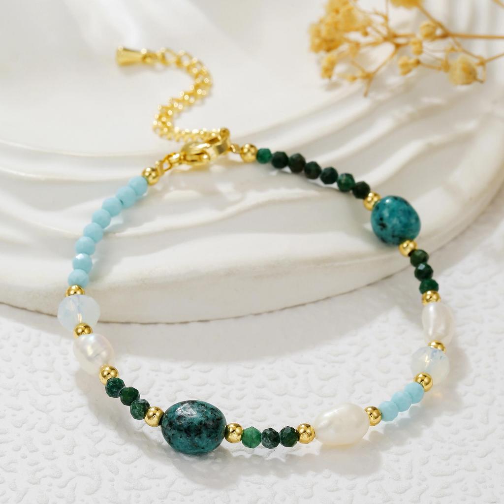 Herbst- und Winter-Set aus Süßwasserperlen (Armband & Halskette) – Eleganter Schmuck mit zarten Geistersteinen für einen femininen Touch