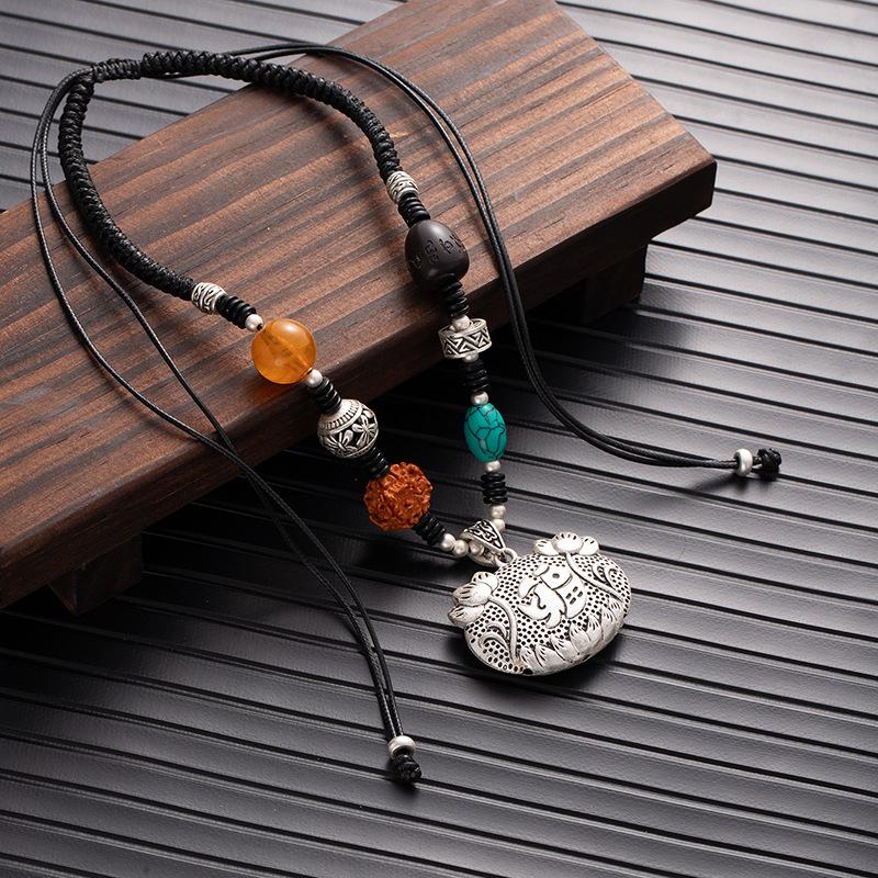 Retro Imitation Silver Necklace, Women'S Jewelry, Bodhi Collarbone Chain, Tibetan Silver Lucky Bag Pendant, Ethnic Style Sweater Chain.