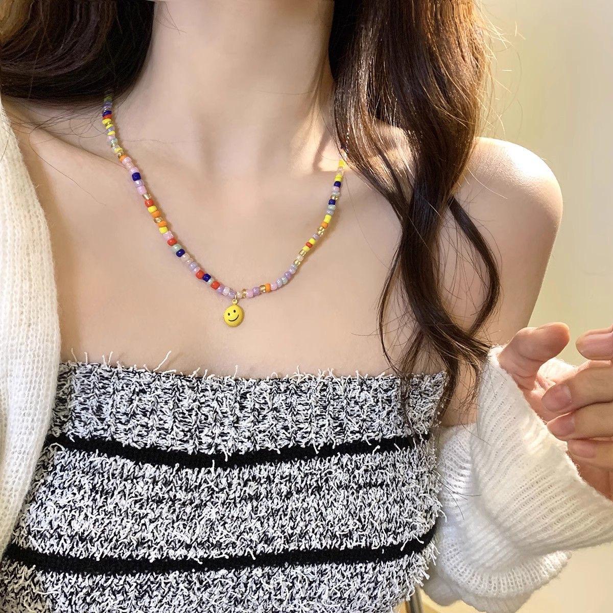 Women s Versatile Dopamine Rainbow Beaded Clavicle Necklace - High-End Light Luxury Design