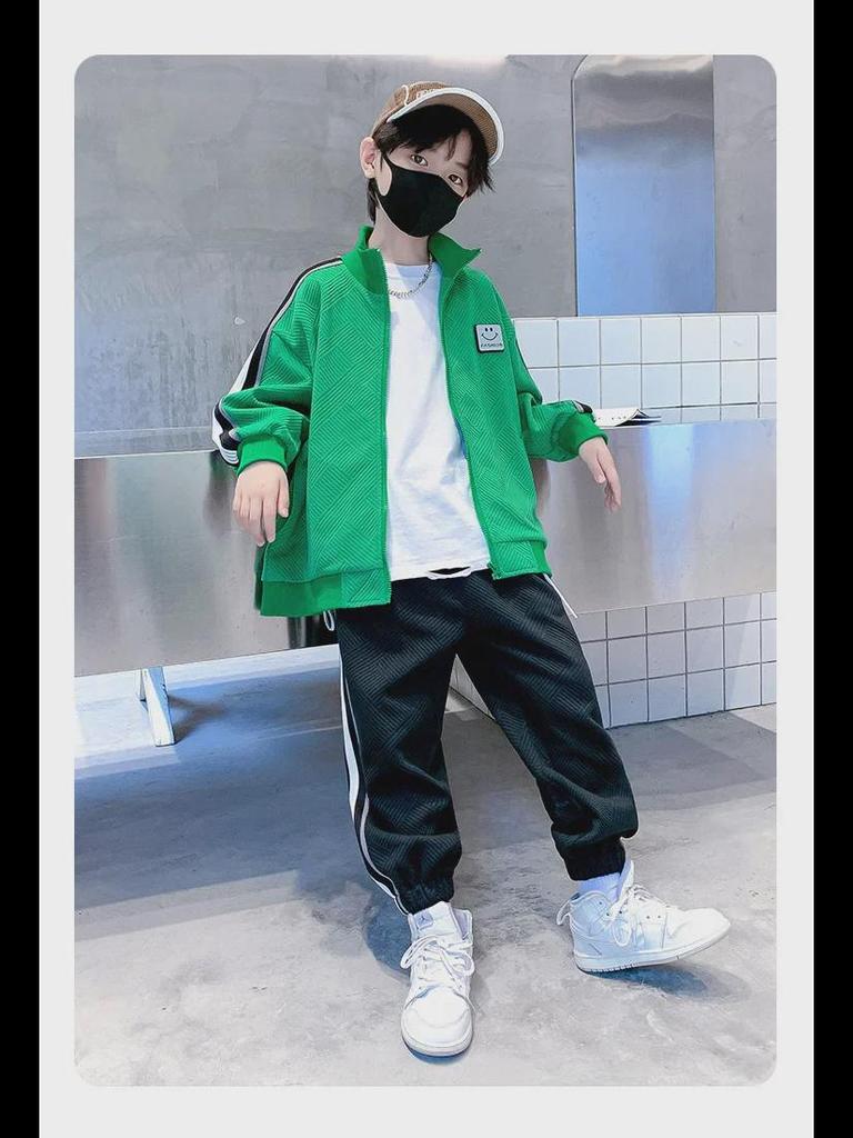 Autumn 2024 Boys' Korean-Style Two-Piece Suit: Trendy Loose Fit for Kids