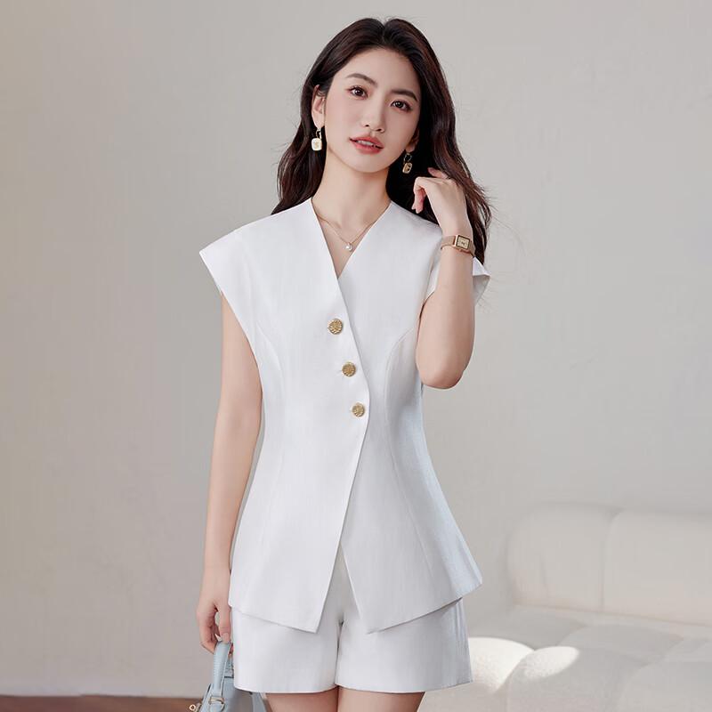Elegant Women's Summer Suit: Blazer & Wide-Leg Shorts