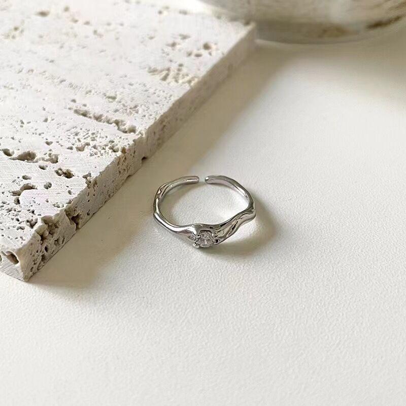 Niche Special-Shaped Irregular Opening White Zirconium Ring, Gentle Adjustable Opening Diamond Ring For Women, Versatile And Simple Style
