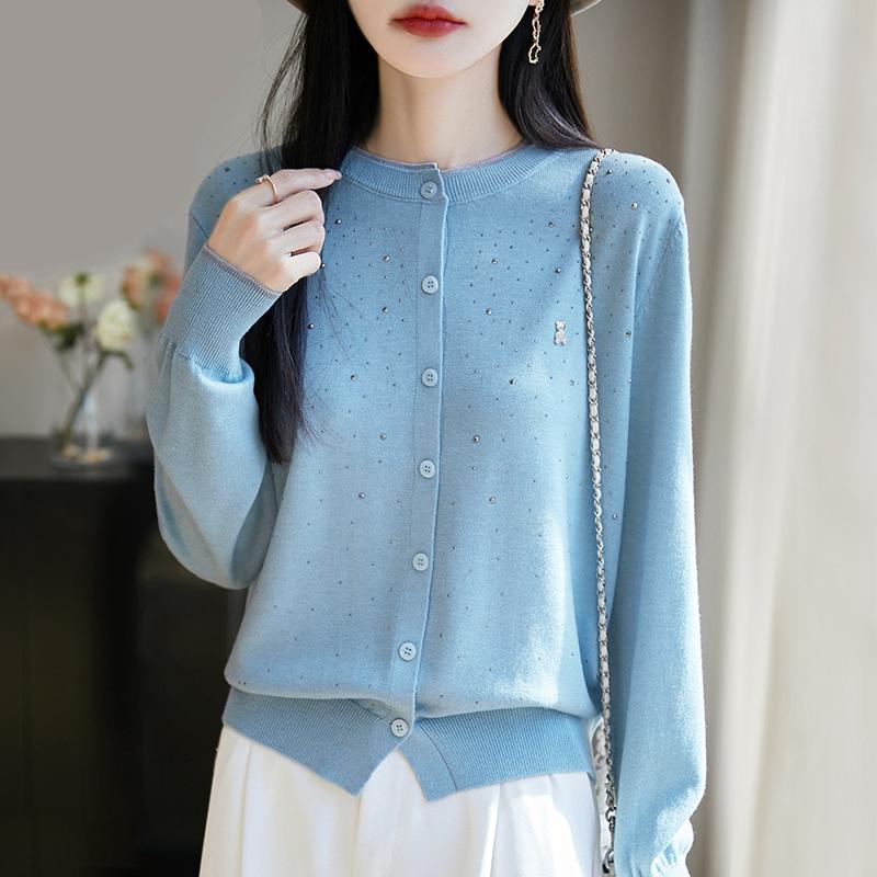 Women's Lightweight 50% Wool 50% Mulberry Silk Cardigan - 4-Season Versatile Knitwear for All-Year Comfort & Style