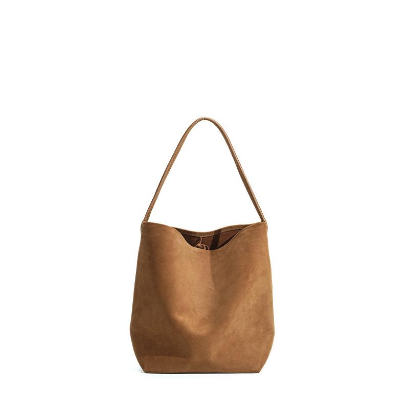 Retro suede suede premium bucket bag, matte cowhide large-capacity portable shoulder tote bag.