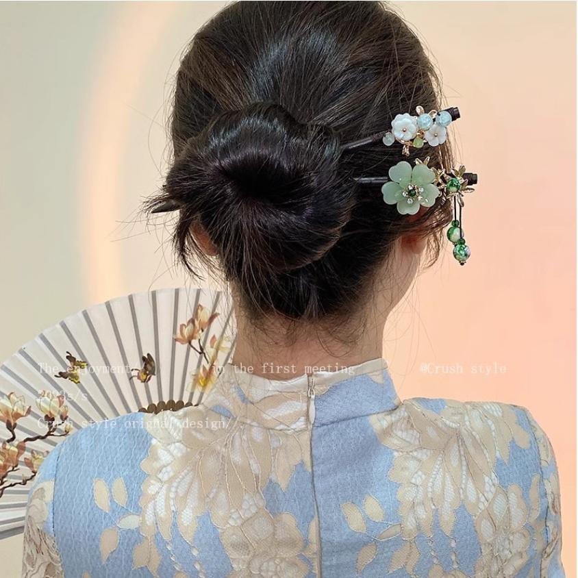 Vintage Chinese Wood Hair Sticks for Women Handmade Luxury Flower Hairpins Hair Chopsticks Wedding Party Head Jewelry Accessory