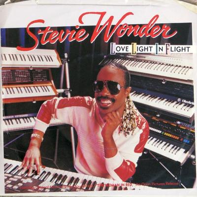 7inch Record STEVIE WONDER - Love Light In Flight M1769X Motown 1984 Canada Soul/Funk Used