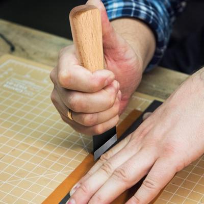 Kožený nůž DIY Pracovní nástroj Ostrá uhlíková ocel Kožedělný