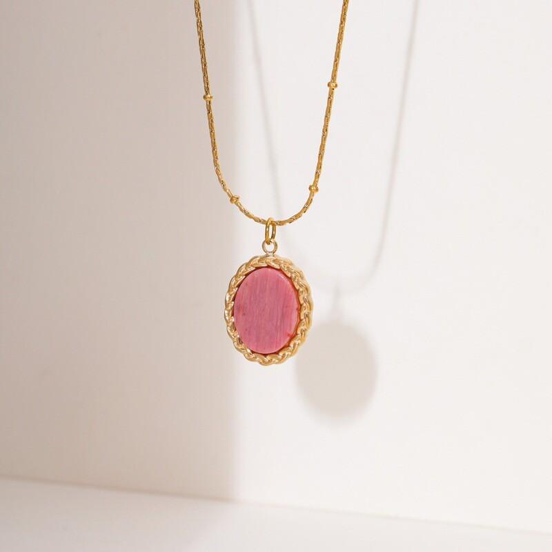 Womens Titanium Steel Pendant Necklace With Natural Stone 18K Gold Plated Geometric Oval Design Lightweight Luxury Chain