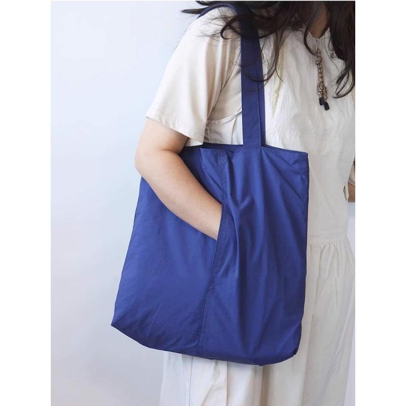 Literary small fresh large capacity tote bag casual multi-grid lightweight portable women's shoulder bag