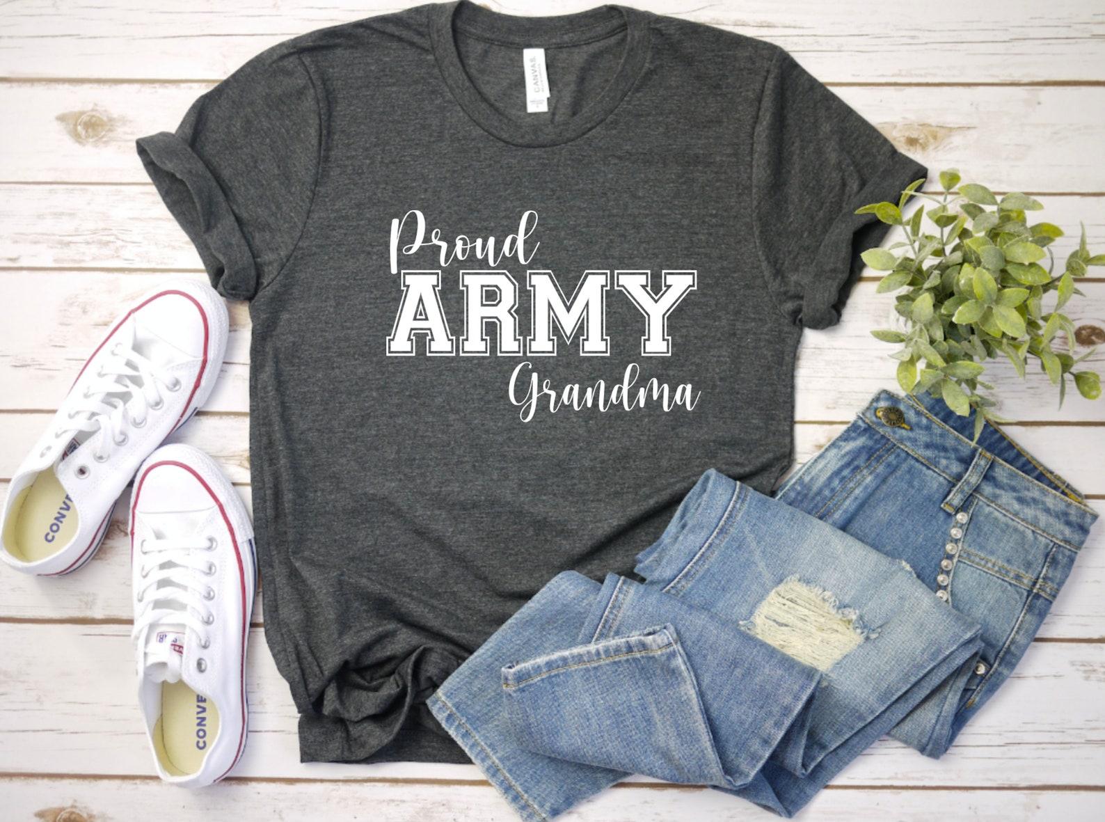 Proud Army Grandma Graphic T-Shirt, Short Sleeve Tee, Nana, Grammy, Gram L