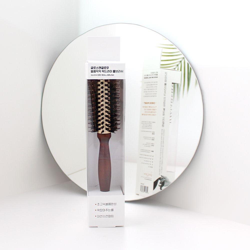 Gloss 'n' Glow Volumizing Quick-Drying Roller Brush Size 4 19mm