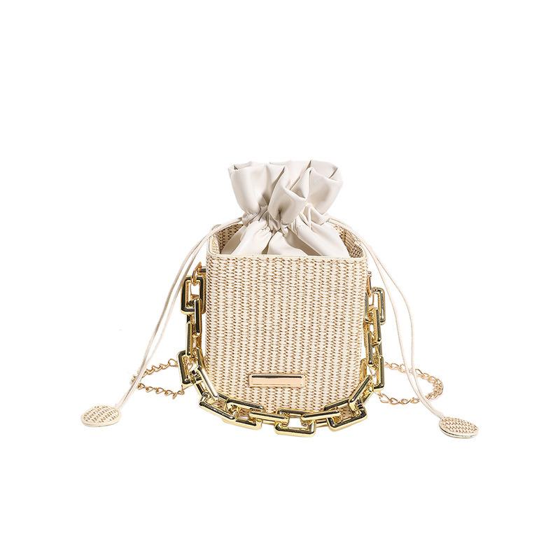 

Нова жіноча сумка з поясом 2024 року, модна повсякденна модна сумка на ланцюжку через плече, портативна маленька квадратна сумка на ланцюжку в іноземному стилі хакі