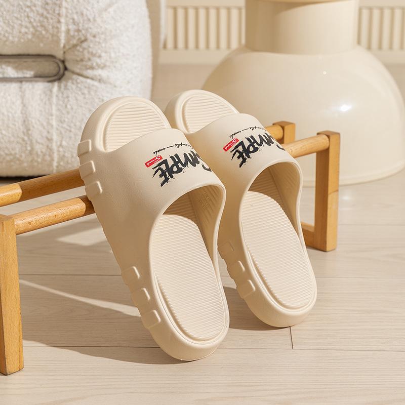 

Летние тапочки женские новые для улицы домашние ванные банные нескользящие eva прохладные тапочки мужские для улицы 44-45