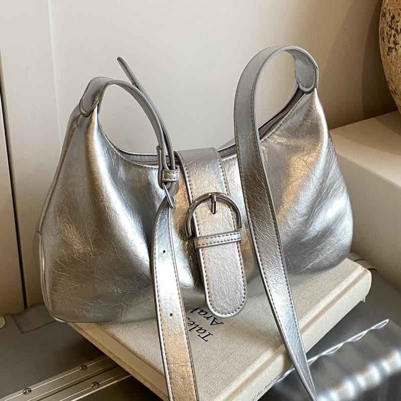 

This year, the popular bag ladies 2025 new high-end retro shoulder bag fashionable texture underarm bag method stick bag белый
