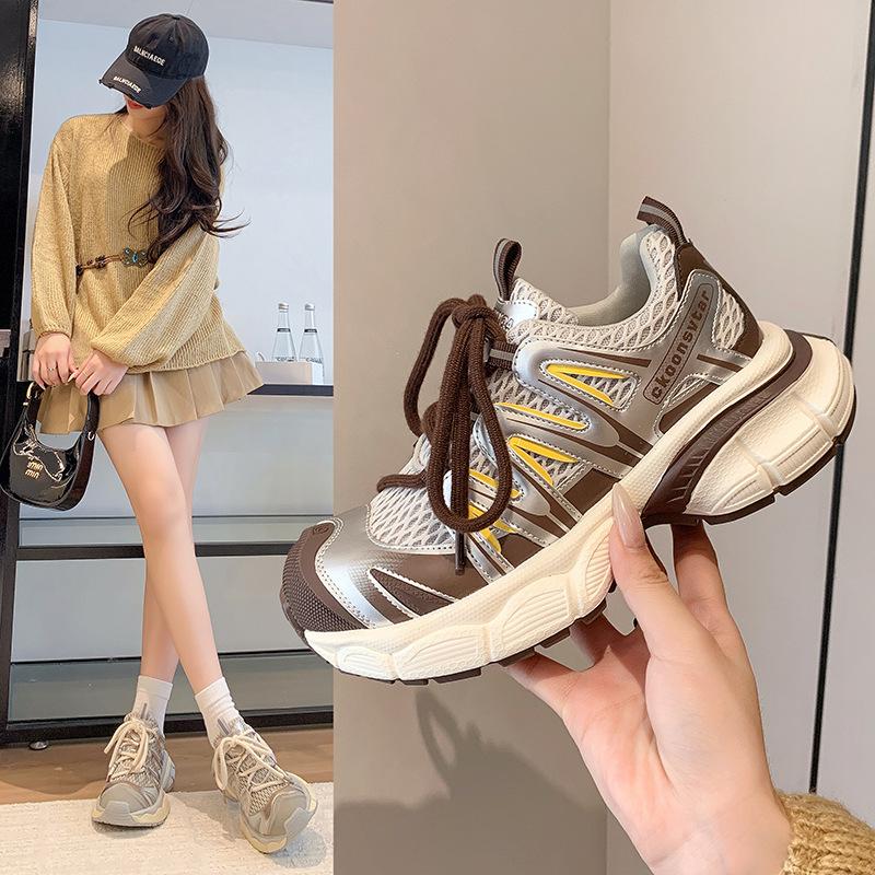 

Внутренняя платформа на танкетке, папины кроссовки, женские летние новые ультралегкие гигантские мягкие дышащие кроссовки с большой головой, повседневная спортивная обувь 40