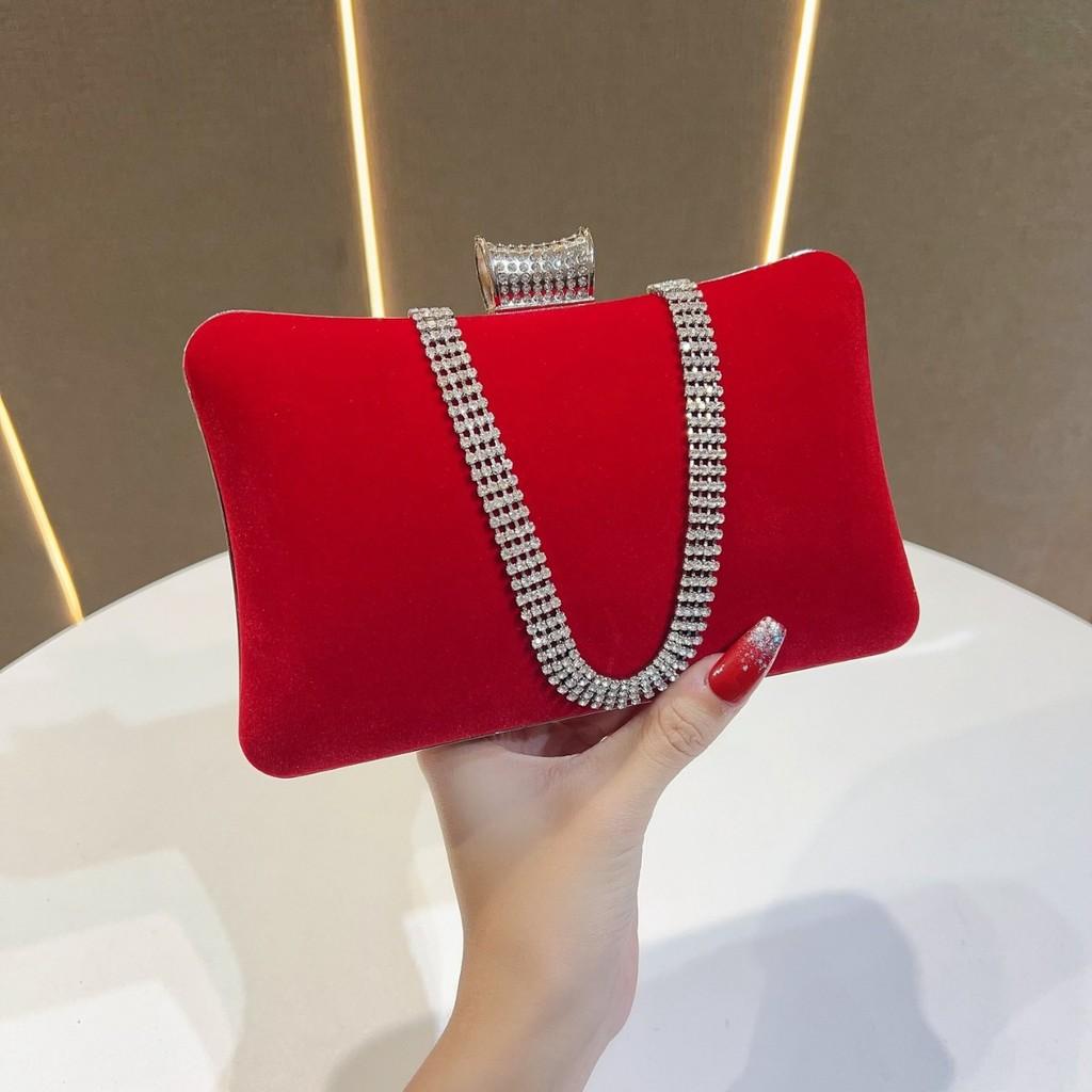 Samtige Abendclutch mit Diamantakzenten für formelle Anlässe