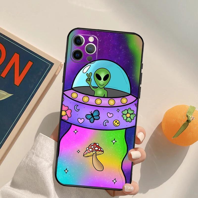 Applicable to iPhone12 Mini mobile phone case aesthetics, cartoon, alien, space mobile phone case sent on behalf of