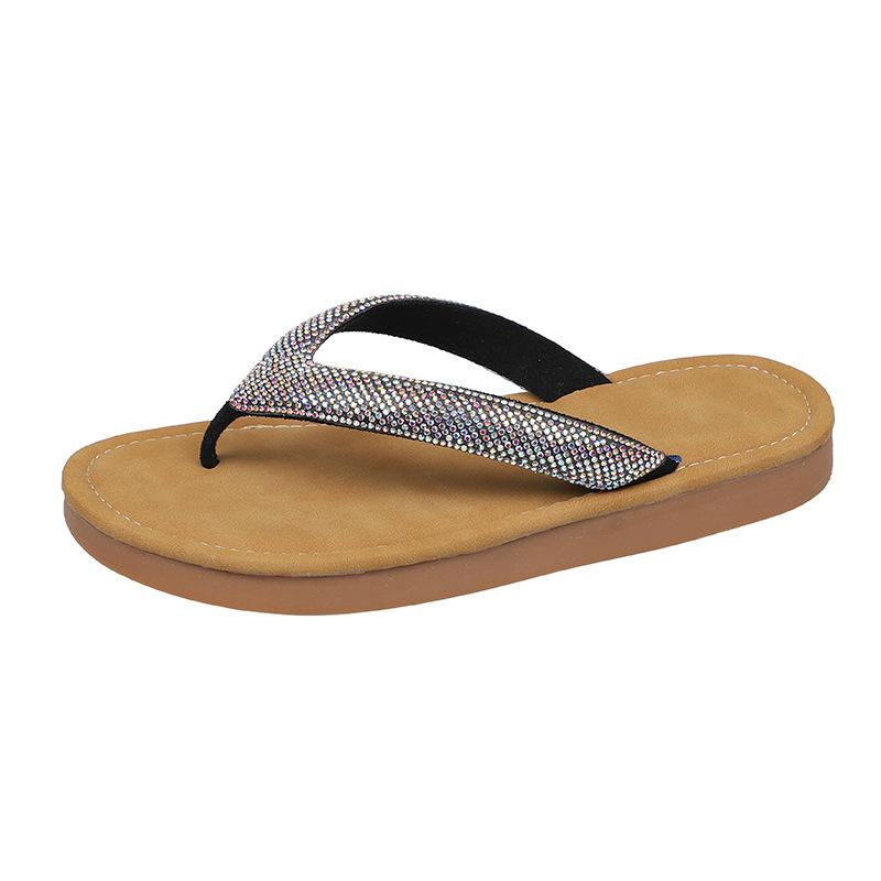 Fashion Hot Selling 2025 Summer Flip Flops New Rhinestone Herringbone Slipper Flat Toe Clip Sandals Sandals Women Beach Slides Indoor