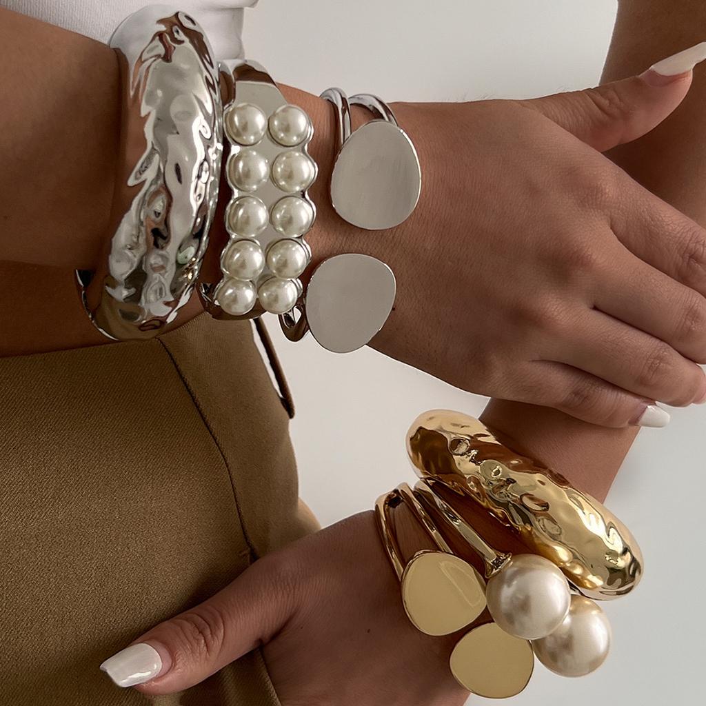 Ingemark 4 Styles Creative Trendy Imitation Pearls Chunky Spring Bangle Women Hip Hop Heavy Metal Open Wide Cuff Bangle Jewelry