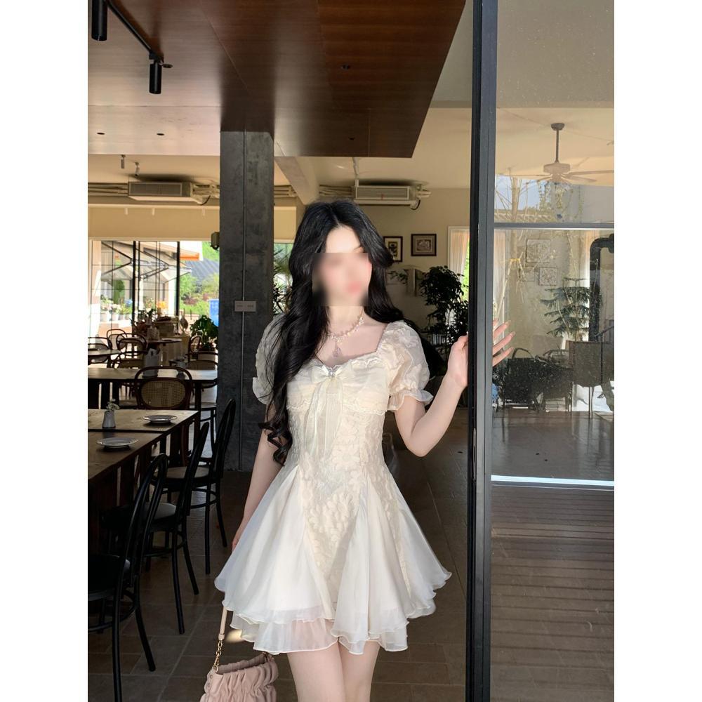 White moonlight temperament, cut flowers, fluffy, casual, high-end charm, mesh patchwork dress, princess dress